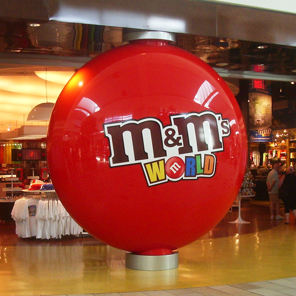 M&M's World Flagship Experience Outform